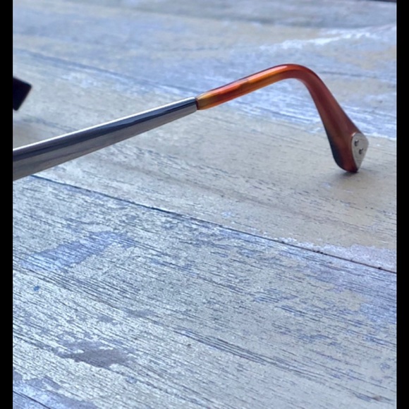 Louis Vuitton Unisex Sunglasses (Reardon) Limited - Picture 2 of 8